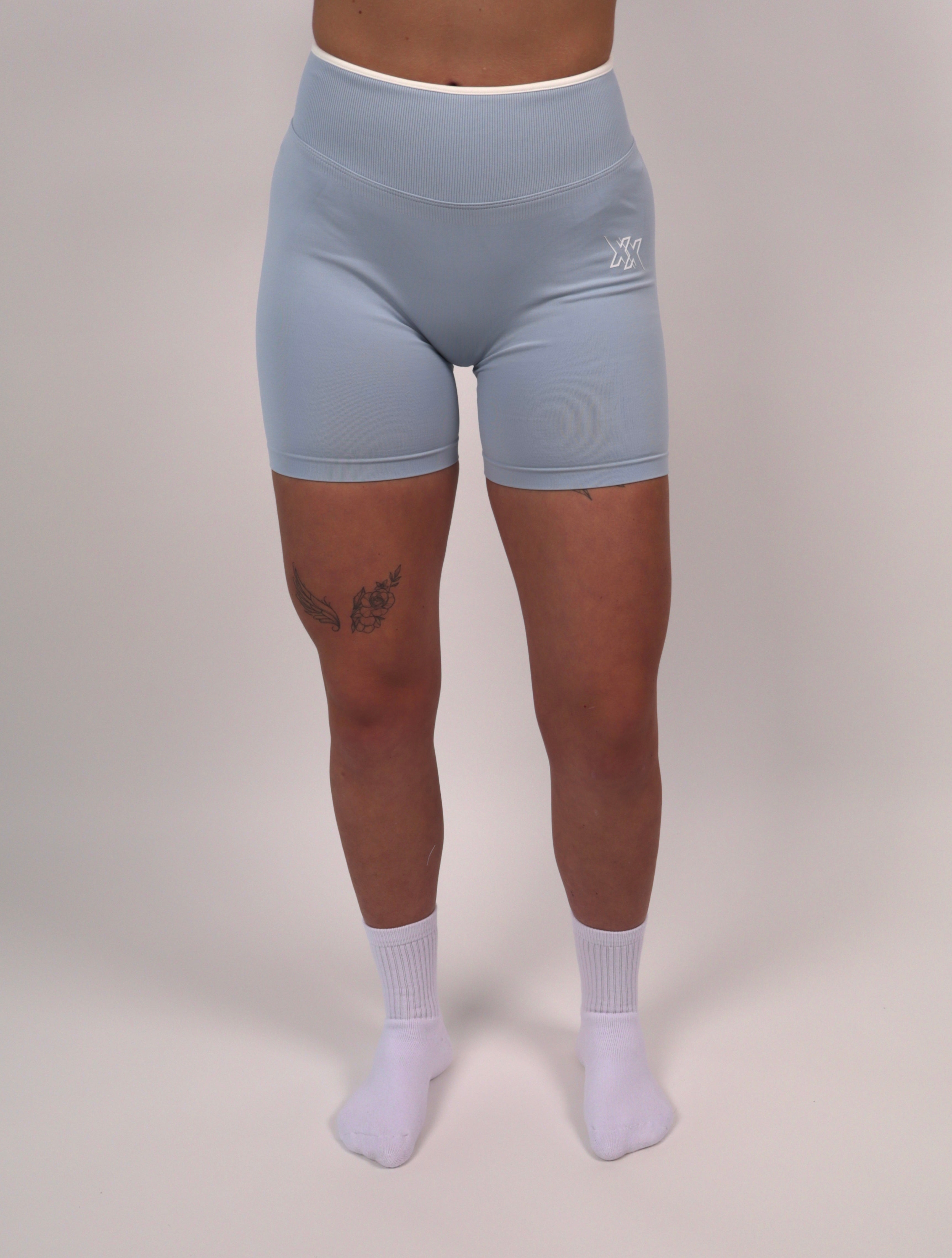 Contourline Scrunch Shorts – Ice Blue