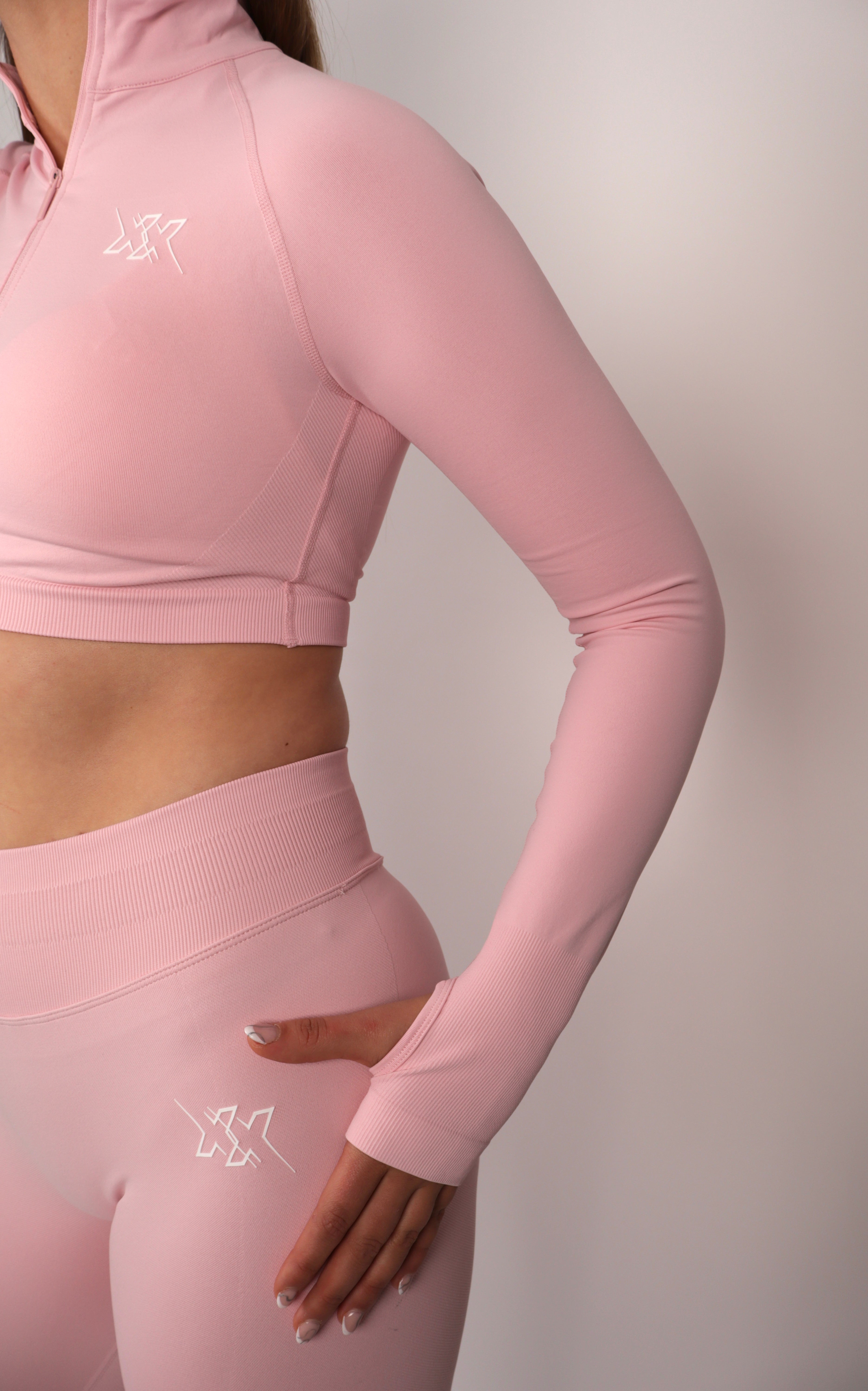 Extreme Crop Zipper – Blush Pink