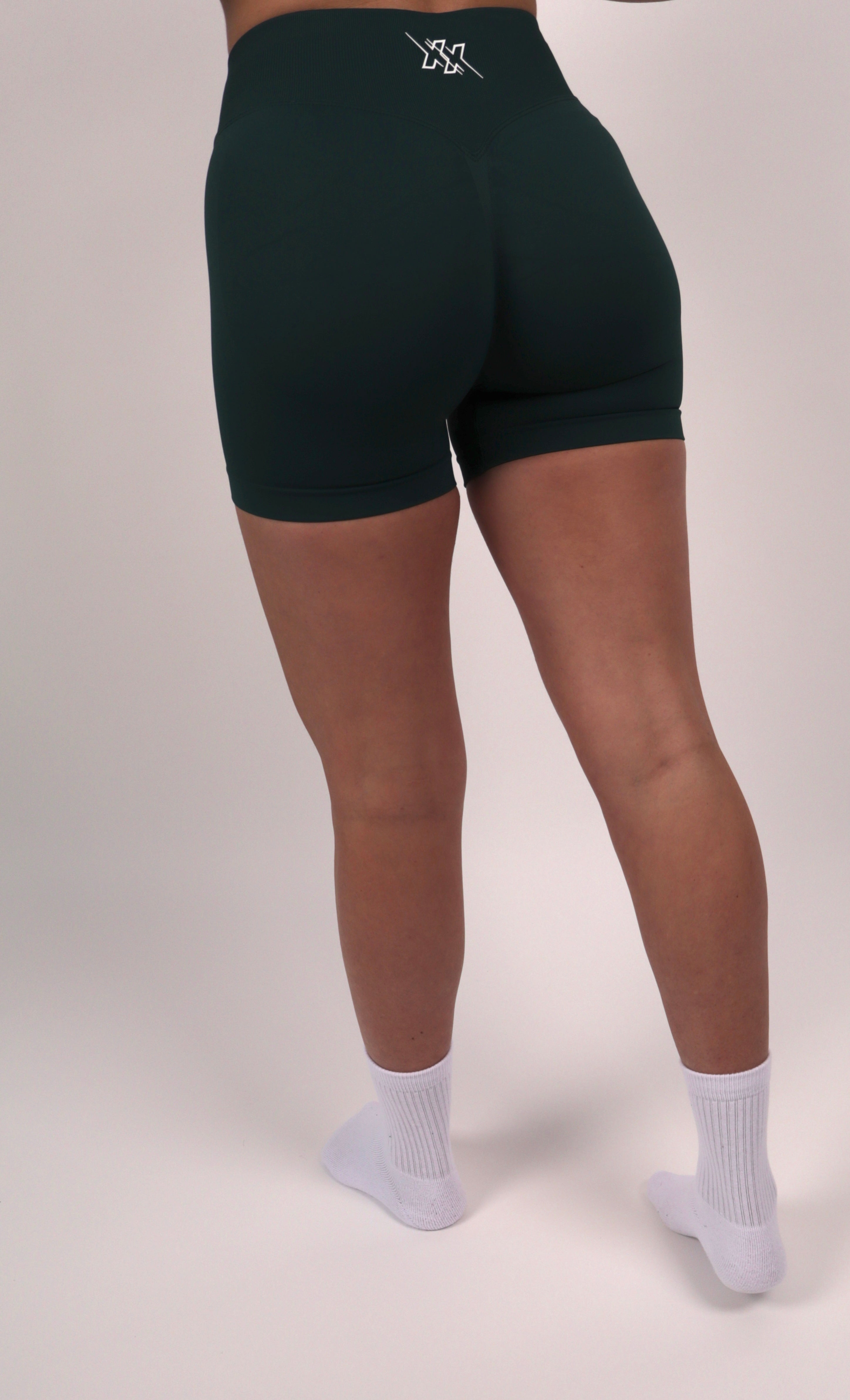 Extreme Shorts – Deep Green